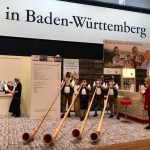 Alphornbläser in der Halle von Baden-Württemberg ©Oliver Numrich