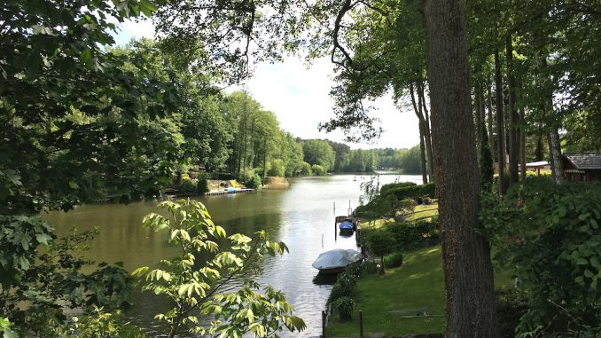 Der Rhin zwischen Zermützelsee und Molchowsee. Bildnachweis: ©Oliver Numrich