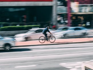 Fahrradfahrer in der Großstadt. In Berlin fühlen die meisten sich unwohl. CC0 via pixabay.com