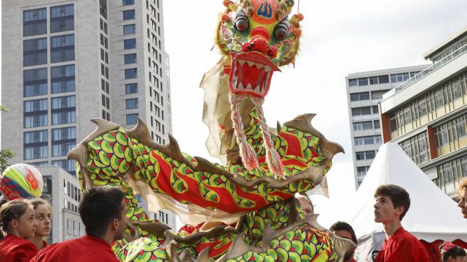 Summer In The City: Drache ©Photo Huber