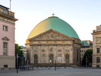 St. Hedwigs-Kathedrale Berlin / ©Ulf Büschleb