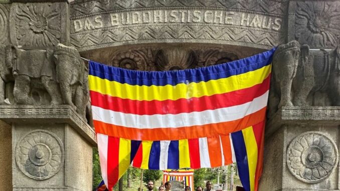 Das Buddhistische Haus in Frohnau hat sein 100-jähriges Bestehen gefeiert. / ©Bezirksamt Reinickendorf