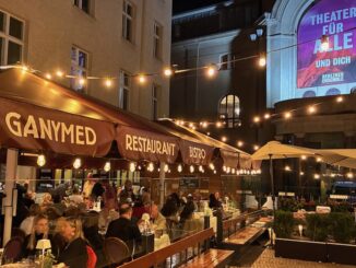 Ganymed Brasserie Berlin am Abend