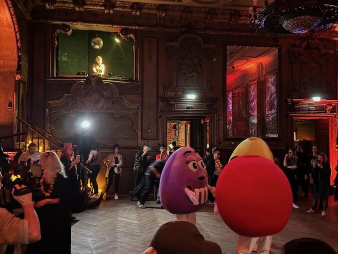Summerween M&Ms Clärchens Ballhaus 1